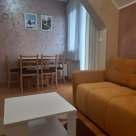 Fit Apartman